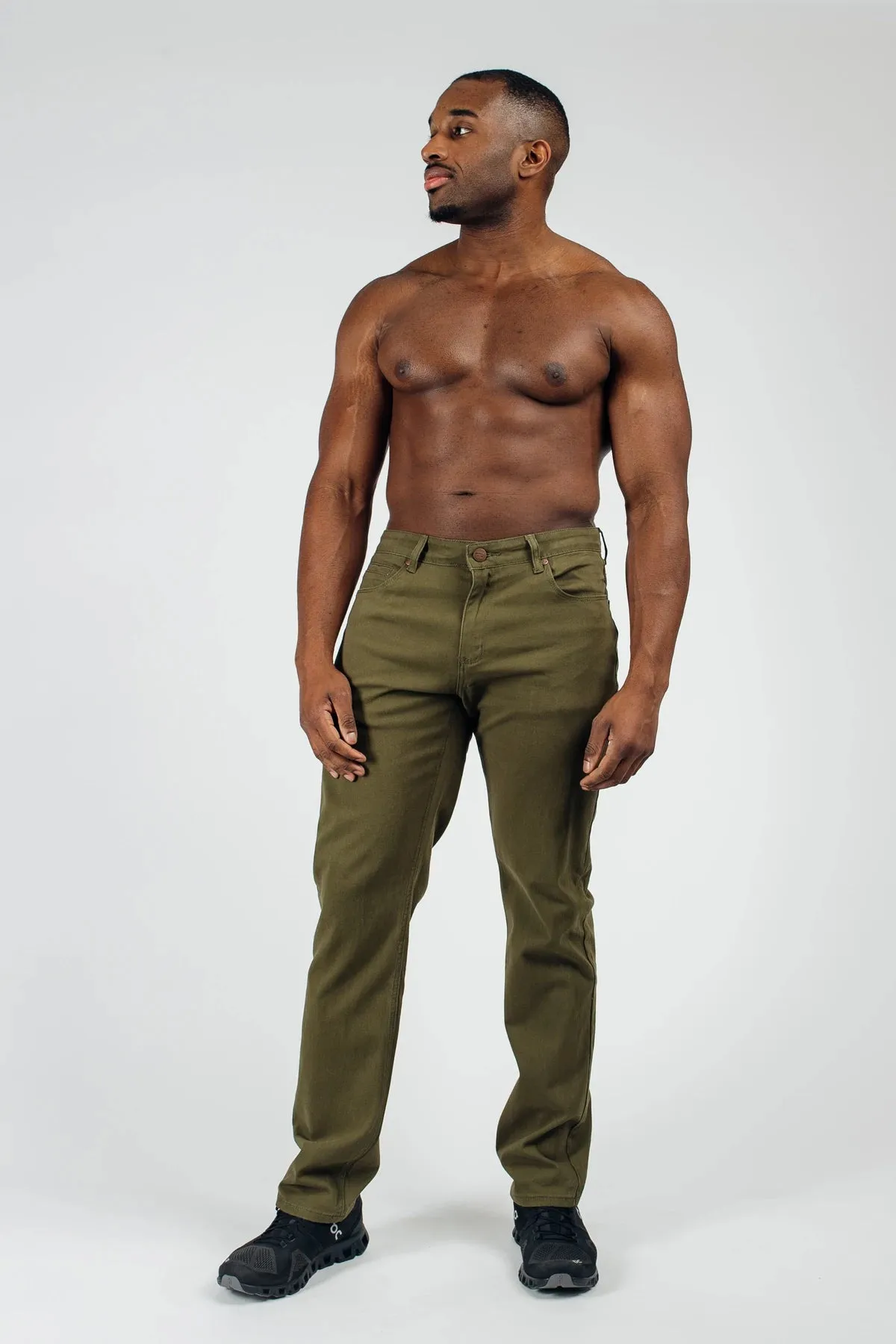 Athletic Fit Chino Pant