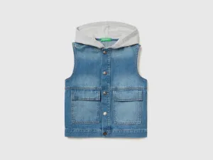 Denim vest with sweat hood