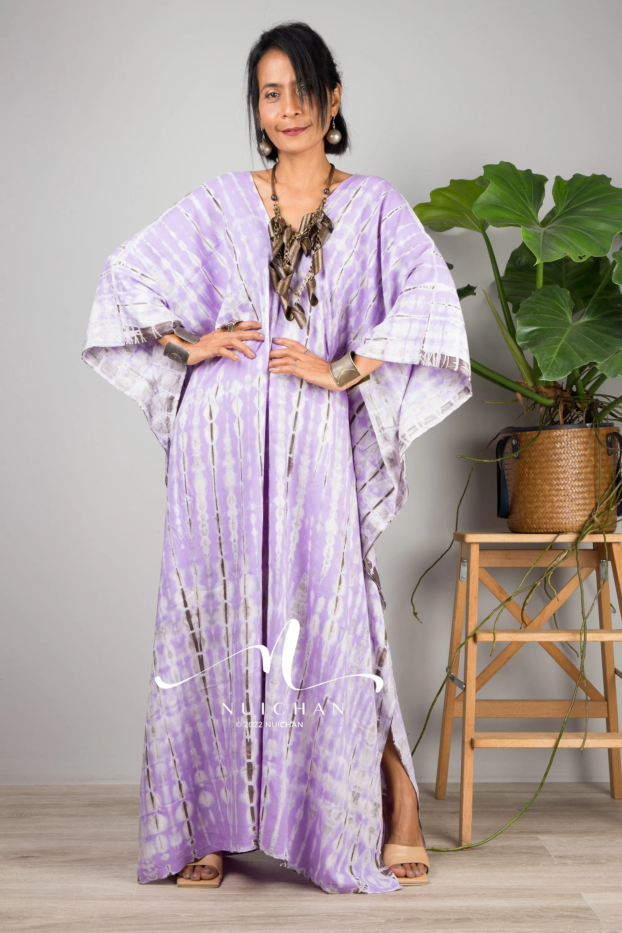 Purple tie dye kaftan