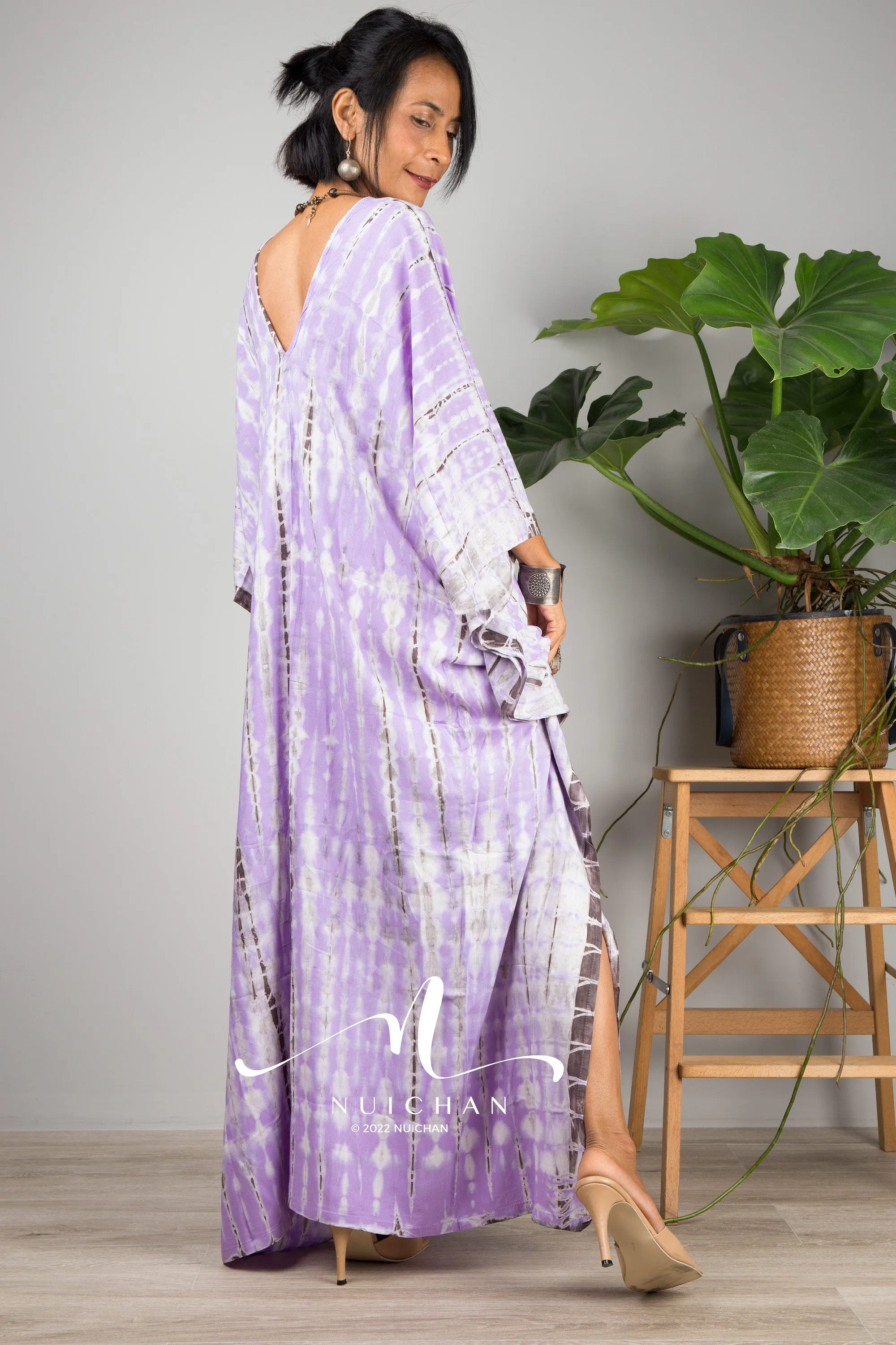 Purple tie dye kaftan