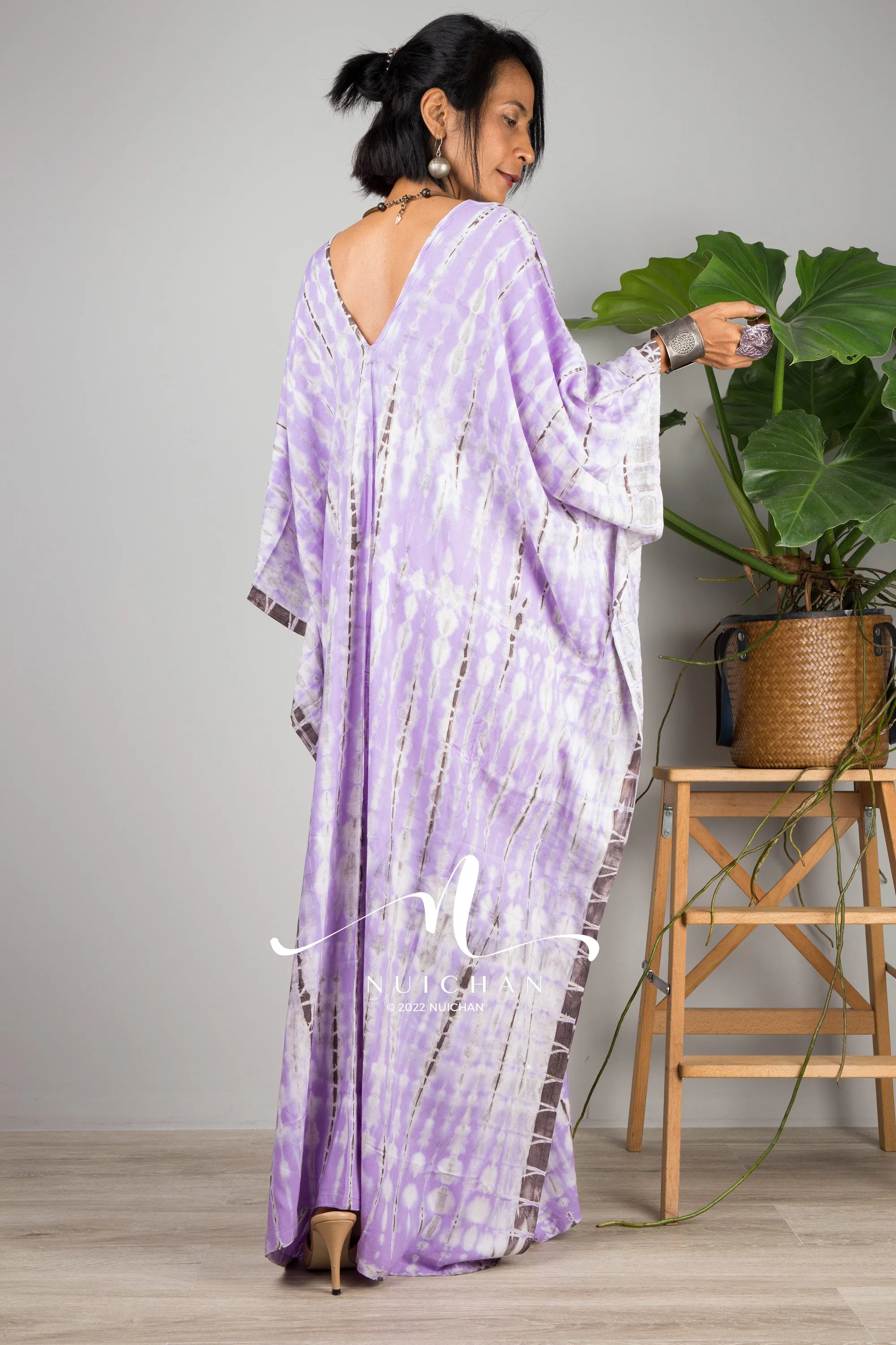 Purple tie dye kaftan