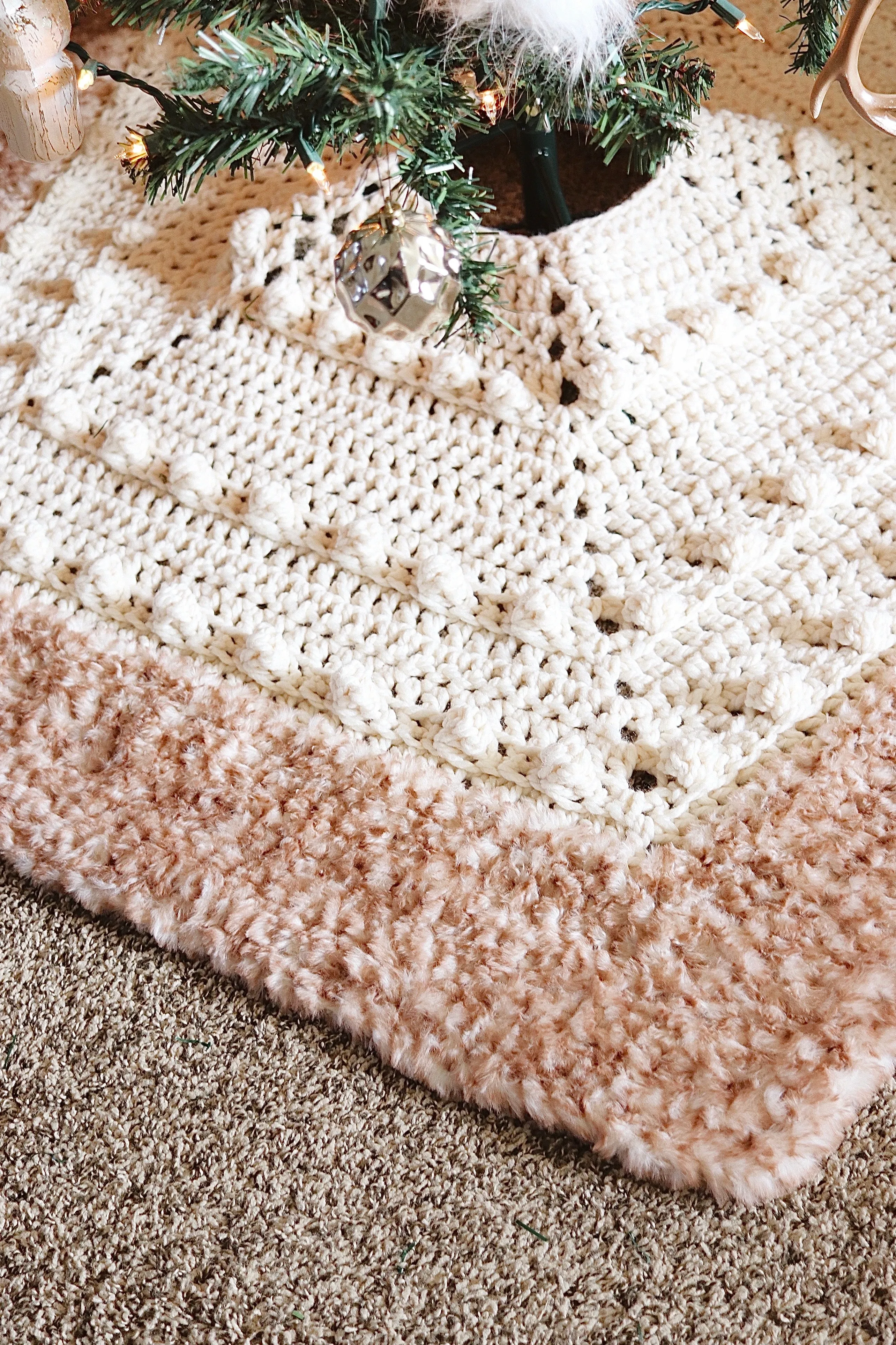 Solstice Tree Skirt // Crochet PDF Pattern