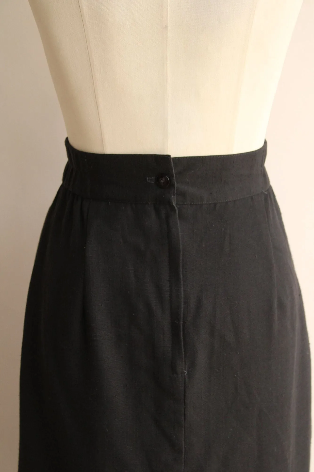 Vintage 1990s Black Pleated A Line Skirt with Pockets