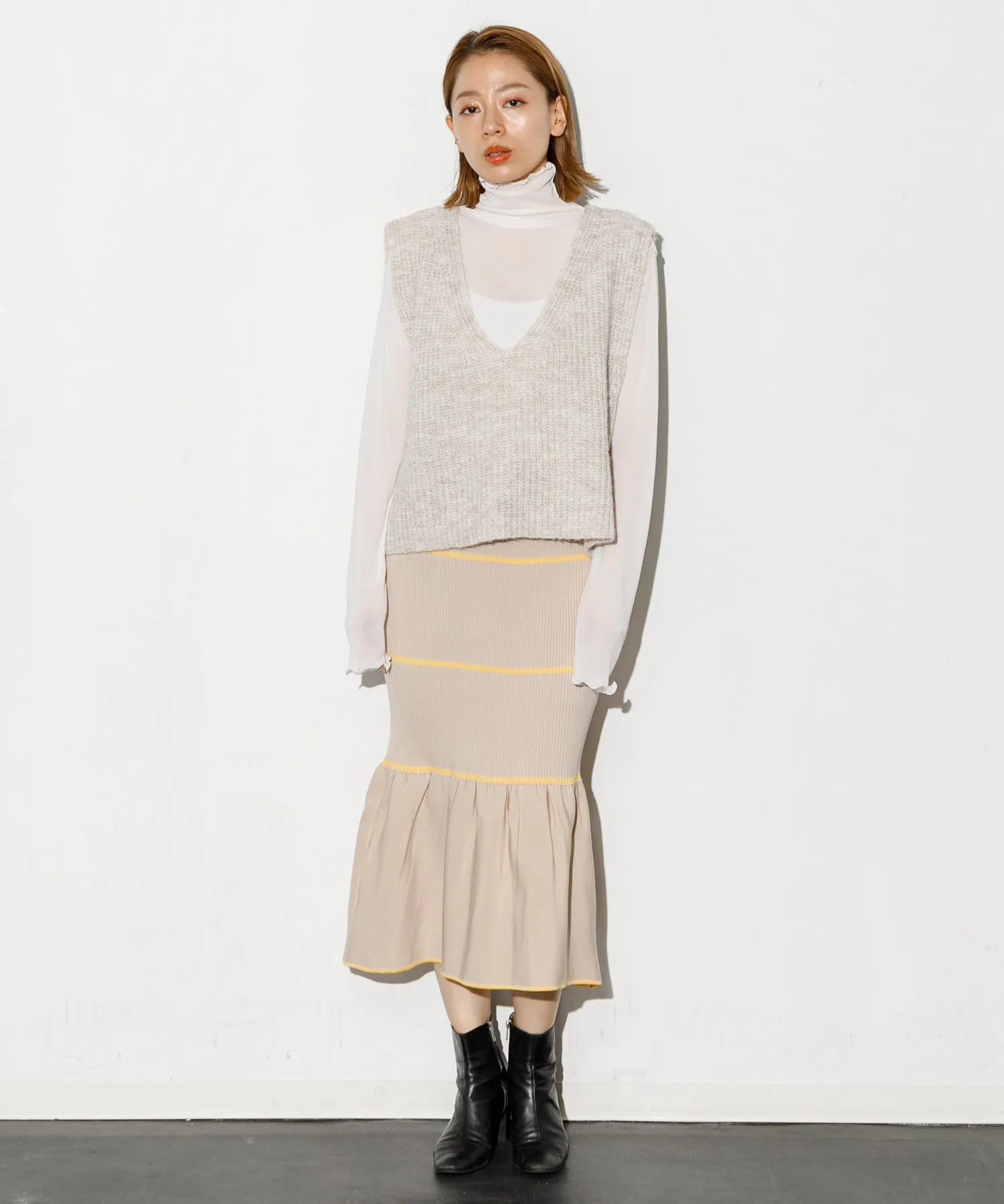 【WOMEN】TRICOTÉ MERMAID SKIRT